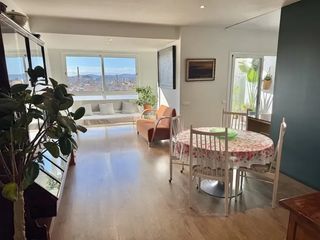 Pis a De La República
