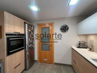 Piso  D'ovidi 21. Amplio y luminoso piso en nord sabadell con garage