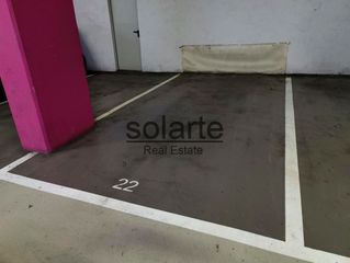 Aparcament cotxe  De catalunya. Parking en venta