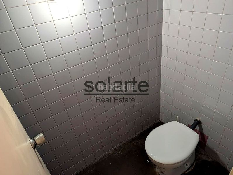 Foto 202b3a4d-cd79-4c4e-95c9-dcf15b516a5c. Edifici a Collblanc Hospitalet de Llobregat (L´)