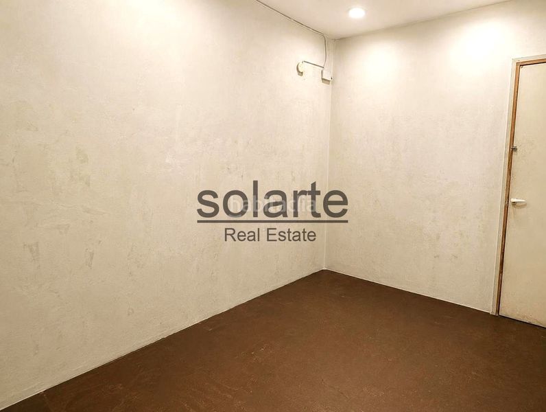 Foto 2034c01f-a4d7-4a64-9a90-b0b3489b5704. Edifici a Collblanc Hospitalet de Llobregat (L´)