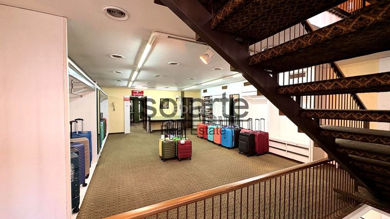 Foto 3d7188c4-7913-44ae-89f3-6f94770186c0. Edifici a Collblanc Hospitalet de Llobregat (L´)