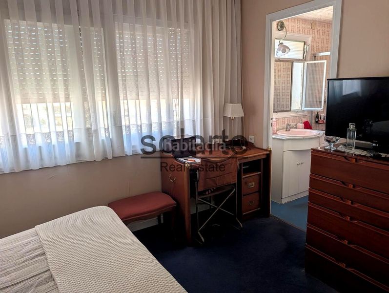 Foto 42edb61e-91eb-4979-9459-32b7904abbe3. Edifici a Collblanc Hospitalet de Llobregat (L´)