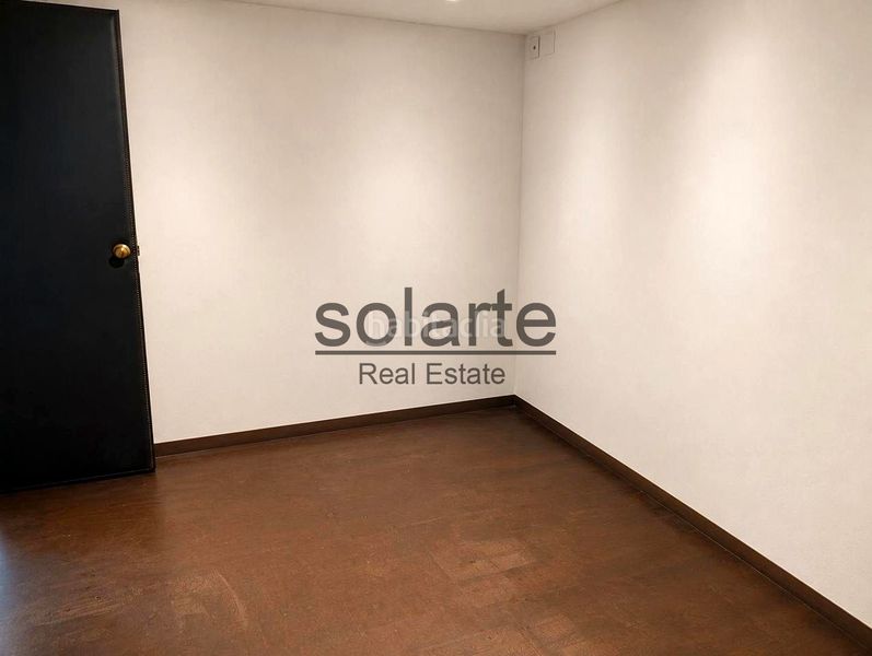 Foto 4543e224-770d-4b6c-82ad-d2ce38e50f37. Edifici a Collblanc Hospitalet de Llobregat (L´)