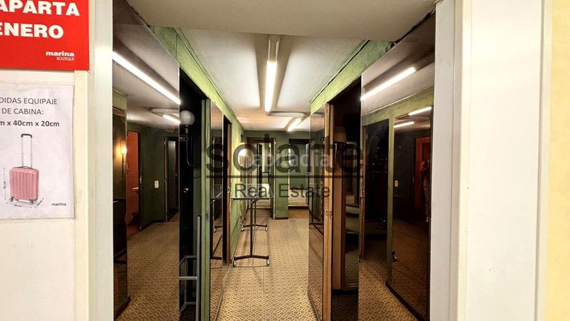 Foto 4a66a18d-f2e1-4028-9884-c499ddeda613. Edifici a Collblanc Hospitalet de Llobregat (L´)