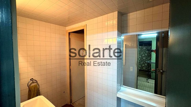 Foto 8a3f44f0-5d64-41ed-8238-e47aeff5bfa6. Edifici a Collblanc Hospitalet de Llobregat (L´)