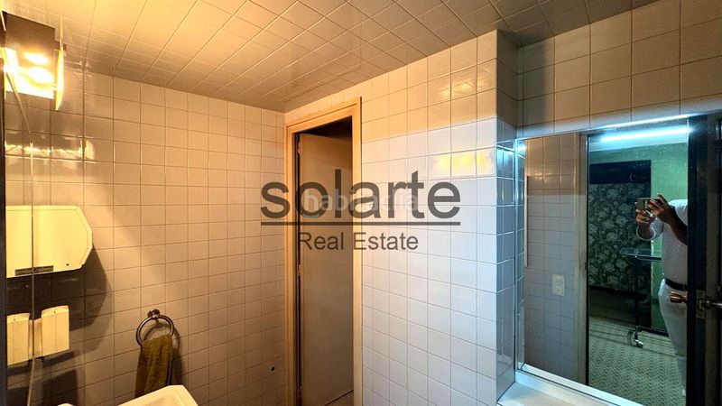 Foto e9e4d95b-497d-474b-81f2-4488b989cb32. Edifici a Collblanc Hospitalet de Llobregat (L´)