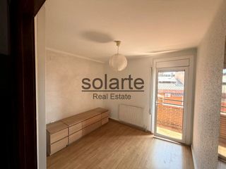 Etagenwohnung  De dolores ibarruri. Piso luminoso y funcional con todas las comodidades
