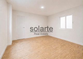 Appartement  Calle transversal. Luminoso piso en excelente estado, ideal para disfrutar desde el