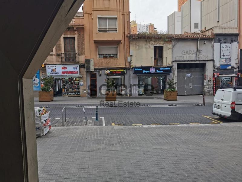 Foto 94ae4994-dfbd-4be7-9f23-f79e096590d3. Appartement dans carrer de pujós 15 dans Collblanc Hospitalet de Llobregat (L´)