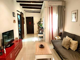 Flat  Carrer de montserrat. Bonito piso en venta en ciutat vella