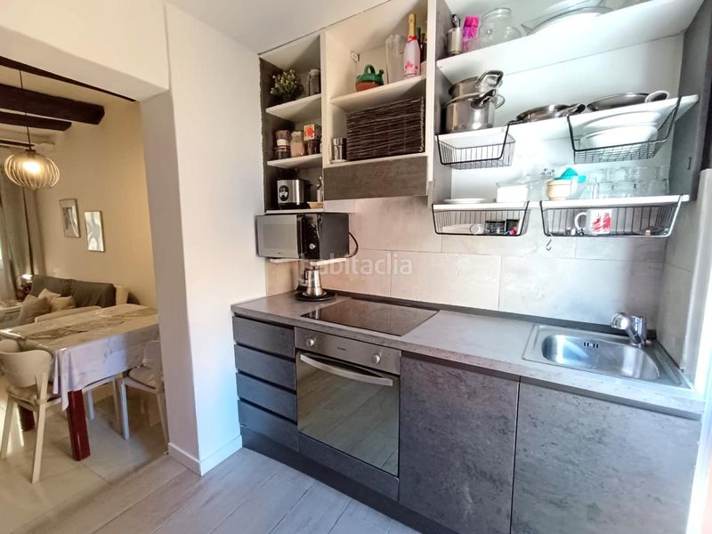 Foto bf5df481-ad90-44f8-a80e-1757d31600ae. Pis a Raval Barcelona