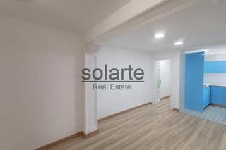 Flat  Carrer mas. Piso luminoso, recin reformado y listo para entrar a vivir