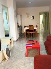 Etagenwohnung in Carrer de santa anna 117. Oportunidad en zona centre