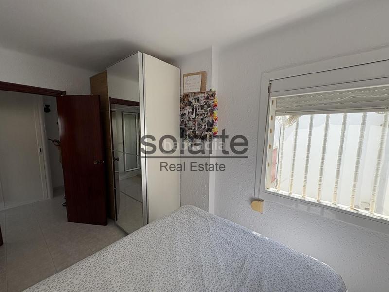 Foto 0424363d-4b2a-422b-a528-e4a4295a6892. Piso descubre tu nuevo hogar, lleno de comodidad y luz en Hospitalet de Llobregat (L´)