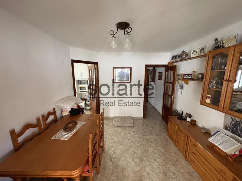 Foto 3c5eeed6-eaba-41ea-b25f-1ec9dce316a9. Piso descubre tu nuevo hogar, lleno de comodidad y luz en Hospitalet de Llobregat (L´)