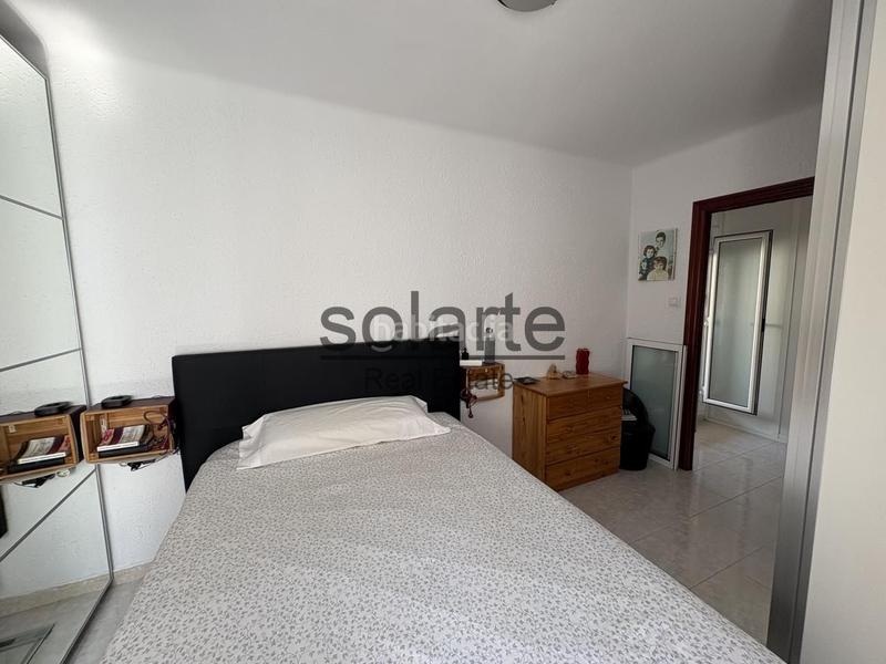 Foto 5e8ad4b5-46d5-412e-a646-6c775116ff90. Piso descubre tu nuevo hogar, lleno de comodidad y luz en Hospitalet de Llobregat (L´)