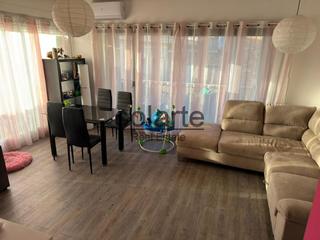 Pis  Carrer boters. Listo para entrar a vivir piso exterior con encanto y confort