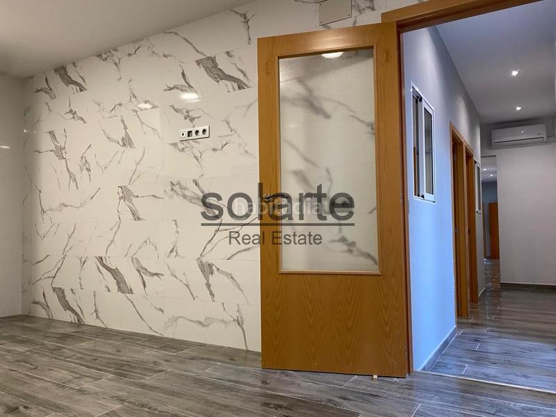 Foto db569bf0-3f65-46ad-99fc-10b491774910. House with heating in Creu de Barberà Sabadell