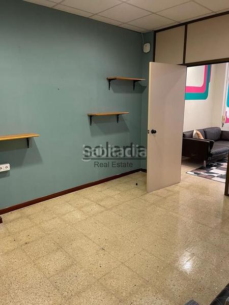 Foto 8ddaf32c-3d0d-456d-82ad-47e4ef274f76. Lloguer local comercial a Sants Barcelona