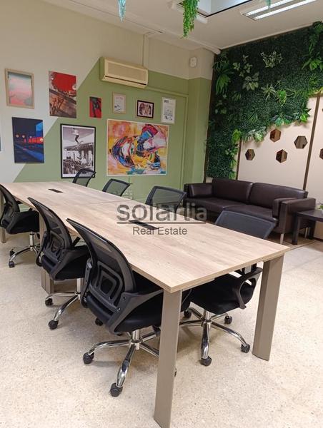 Foto eb2fe7d0-a595-4fad-b934-b27ac509df74. Lloguer local comercial a Sants Barcelona