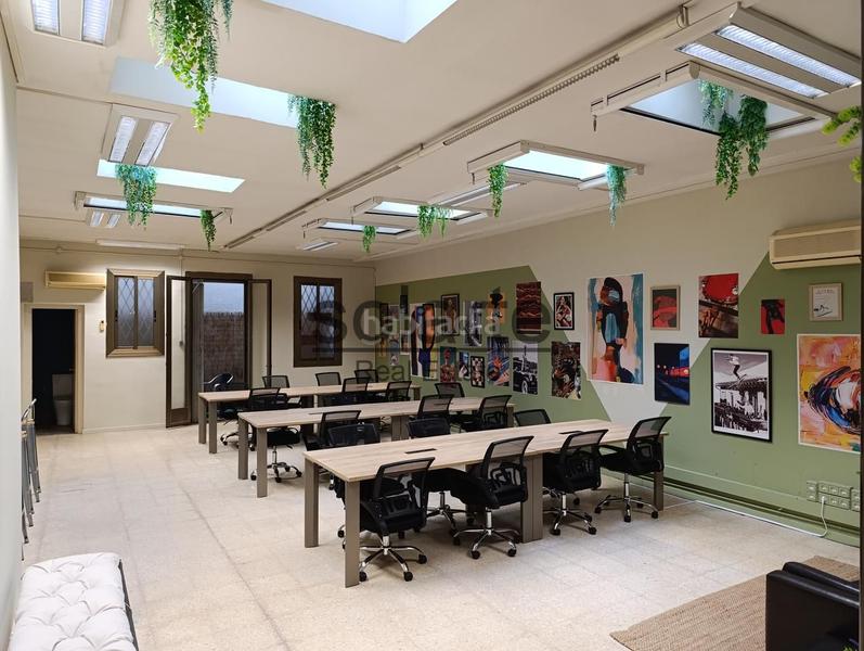 Foto 8575a61d-91fe-4952-baa4-f8270a21187f. Location local commercial dans Sants Barcelona