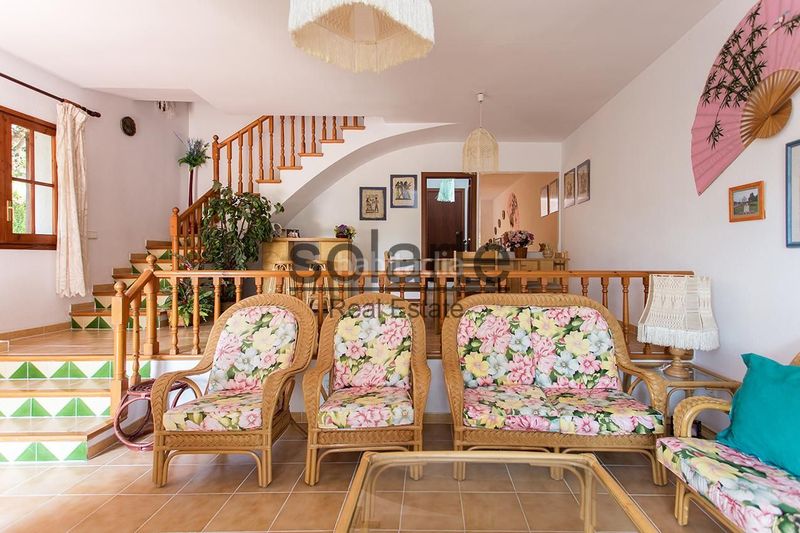 Foto 921d0010-d97f-42e1-8d3d-e787b74eeeee. Casa a calle núria 11 a Cunit residencial Cunit