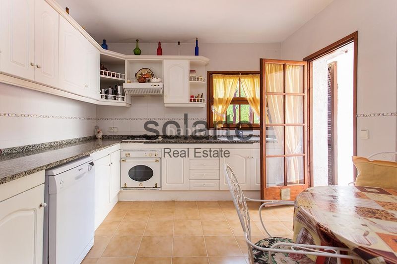 Foto b182379b-0f2a-4fa6-9d2d-fe80e3105f90. Casa a calle núria 11 a Cunit residencial Cunit
