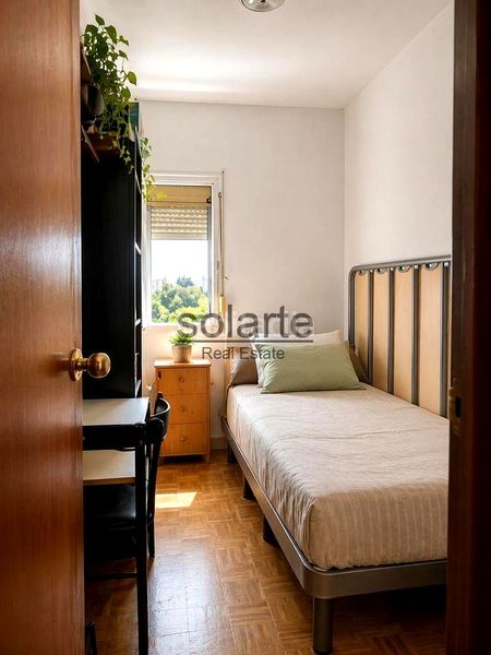 Foto 110ad2fc-f15c-4ce9-8aa3-c7a07fbdcdaf. Pis a Trinitat Nova Barcelona