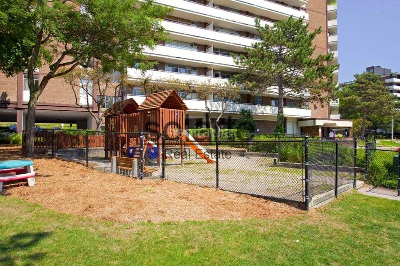 Foto ad5aa859-bfd5-423a-aaca-479d7565a4e3. Pis amb calefacció piscina a Sant Ramon - Maternitat Barcelona