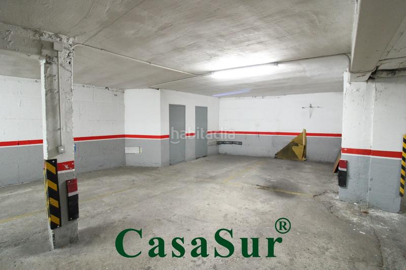 Foto 67c6a3e6-4895-453e-9000-72b0adf476bb. Autoparkplatz in Circular Valladolid