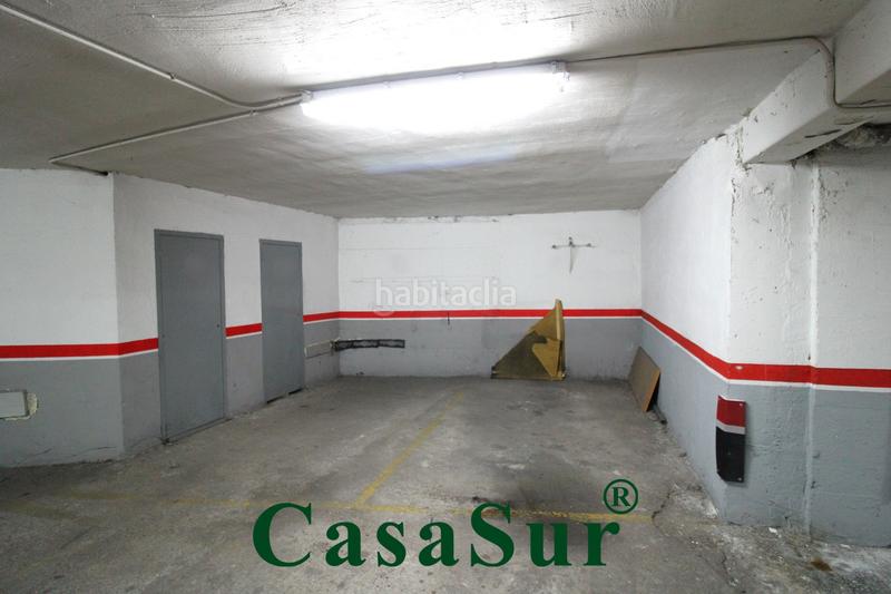 Foto d2ba3d21-4052-41a3-acec-753559979cb2. Autoparkplatz in Circular Valladolid