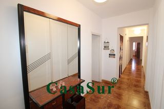 Pis  Calle de casasola. �estupendo piso con ascensor, muy bien situado junto la plaza de