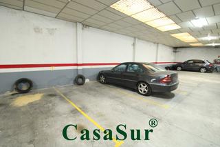 Aparcament cotxe  Calle fidel recio. ¡plaza de garaje de fácil acceso, situado junto a la plaza del c
