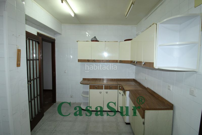 Foto ab9ea2f6-a801-457d-9382-990f768d53bb. Pis amb calefacció a Circular Valladolid