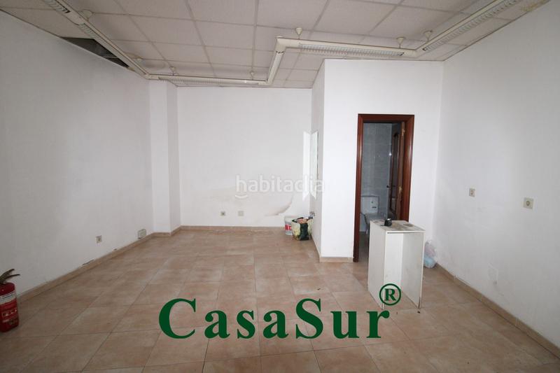 Foto 39bce700-0a5e-408a-a965-8754fb287231. Local comercial a Circular Valladolid