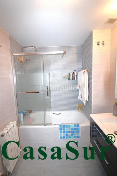 Foto 037776da-1a23-4df7-9a1f-73205ee8688c. Chalet con riscaldamento parcheggio piscina in Aldeamayor de San Martín