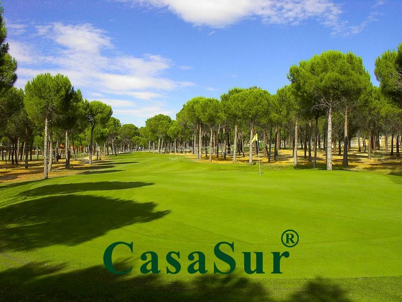 Foto 6eabf4f6-2d43-4f53-8846-598255e548b6. Chalet con riscaldamento parcheggio piscina in Aldeamayor de San Martín