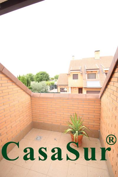 Foto 9a7f98ca-74cc-45a3-9b75-6e80e41852b8. Chalet con riscaldamento parcheggio piscina in Aldeamayor de San Martín