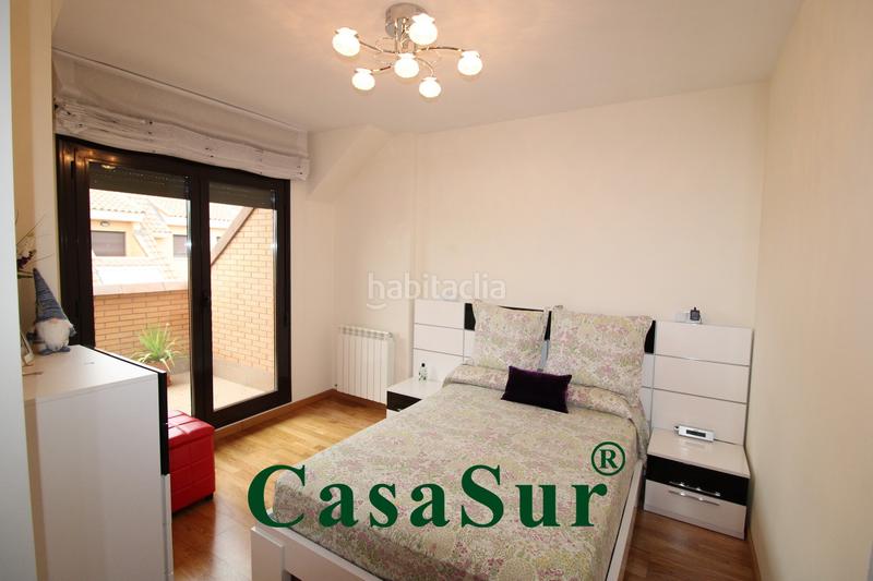 Foto b4069bf3-8848-41ea-961a-148a6534b3c7. Chalet con riscaldamento parcheggio piscina in Aldeamayor de San Martín