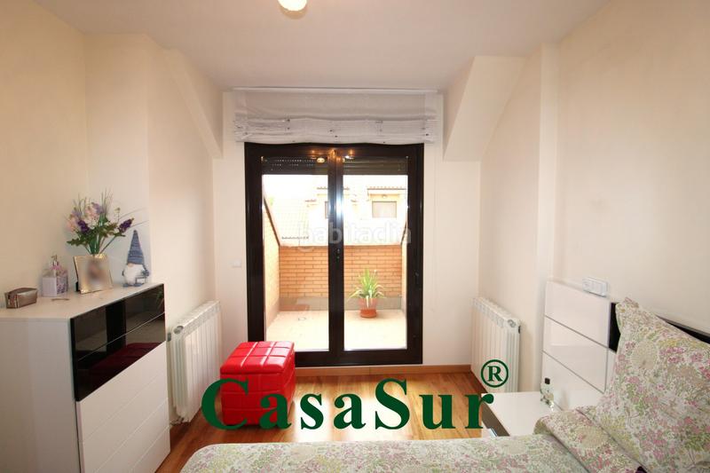 Foto c85adae2-7d50-424e-ab0f-da29043cac96. Chalet con riscaldamento parcheggio piscina in Aldeamayor de San Martín