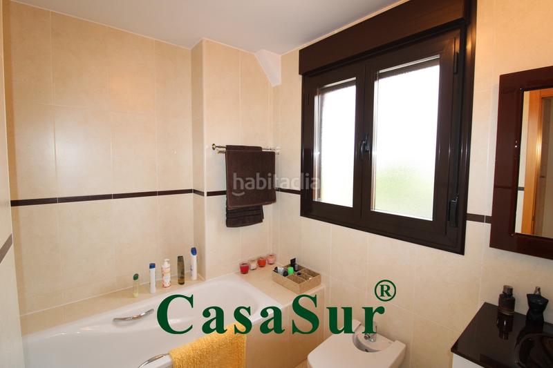 Foto e2a3450d-9a08-4535-ab08-82689c4f0d7e. Chalet con riscaldamento parcheggio piscina in Aldeamayor de San Martín