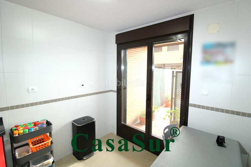 Foto f5a2e2c2-0696-4379-b553-d4f450c2df6f. Chalet con riscaldamento parcheggio piscina in Aldeamayor de San Martín