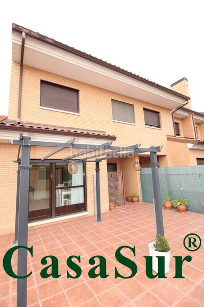 Foto fd850112-f2ff-46f8-bf01-b88df3024e26. Chalet con riscaldamento parcheggio piscina in Aldeamayor de San Martín