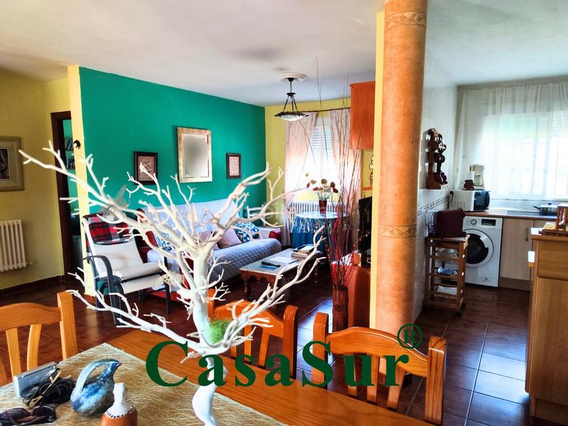 Foto d9bfda30-8f02-428f-a408-e57e5b0c23c1. Chalet mit heizung parking in Cubillas de Santa Marta