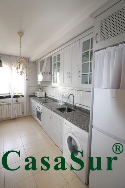 Foto 50bbb9d0-2927-4651-bc83-e3ce9a8e0cbf. Àtic amb calefacció aparcament a Delicias Valladolid