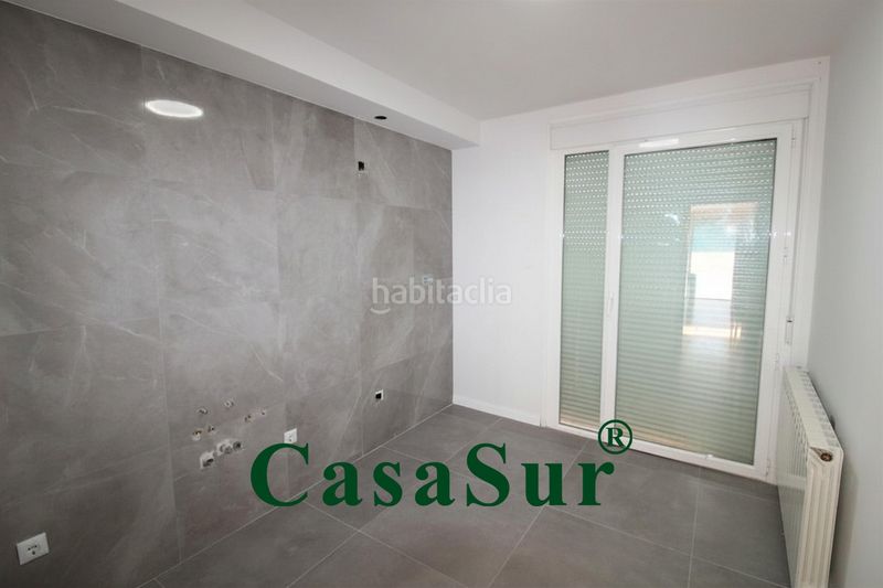 Foto 9c0a0795-7760-4b7c-9b55-f0f74decf726. Xalet amb calefacció aparcament piscina a Renedo de Esgueva