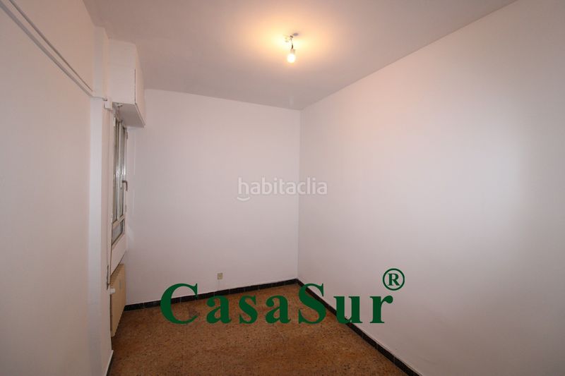 Foto 55688a73-8f1b-4215-9fda-de09d3c9c2f6. Pis amb calefacció a Circular Valladolid