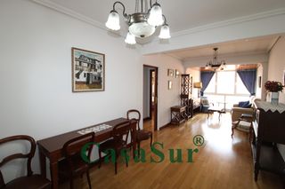 Pis  Calle de manteria. �magn�fico piso de lujo, con ascensor, en calle manter�a, en ple