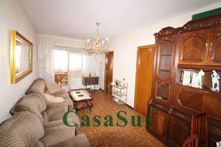 Appartamento  Calle carmelo. ¡oportunidad única! estupendo piso con ascensor y trastero, situ